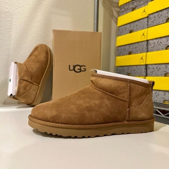 UGG Classic Ultra Mini Chestnut Ankle Boots - Picture 3 of 8